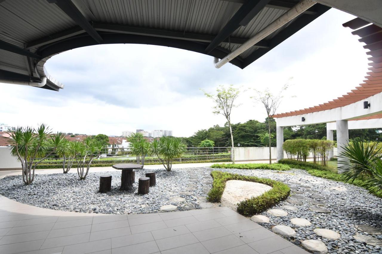 Apartemen Mount Austin Midori 10 Pax Free Wi-fi 500mbps Netflix